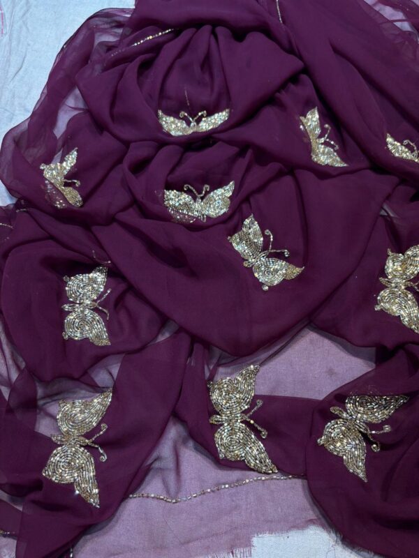 Light weight chiffon saree with unstitched blouse - Image 4