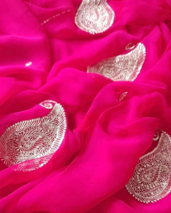 Light weight chiffon saree with unstitched blouse - Image 5