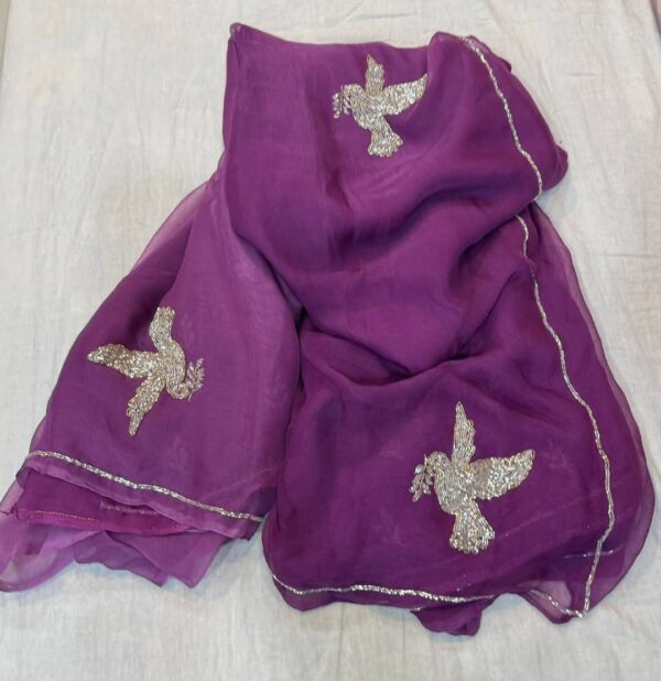 Light weight chiffon saree with unstitched blouse - Image 4