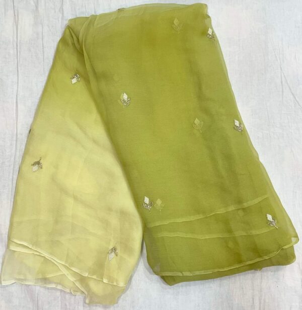 Light weight chiffon saree with unstitched blouse