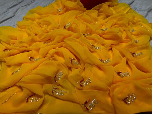 Light weight chiffon saree with unstitched blouse - Image 11